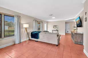 1311 NE 42nd St, Oakland Park, FL 33334 - Photo 13