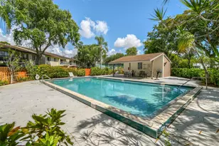 3402 Gardens Dr, Palm Beach Gardens, FL 33410 - Photo 17