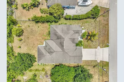 6107 NW Gause Avenue, Port Saint Lucie, FL 34986 - Photo 15