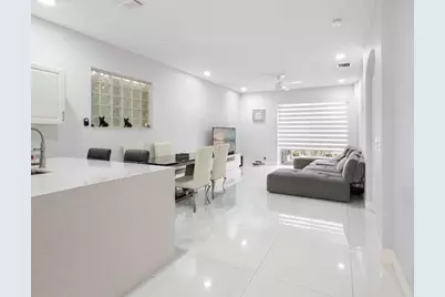 4812 NW 19th Street, Margate, FL 33063 - Photo 3