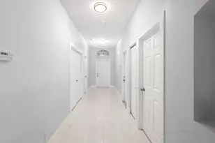 4812 NW 19th St, Margate, FL 33063 - Photo 7