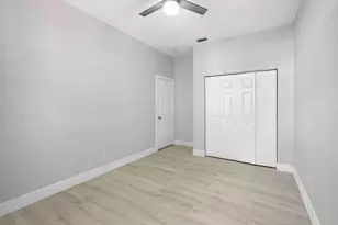 4812 NW 19th St, Margate, FL 33063 - Photo 15