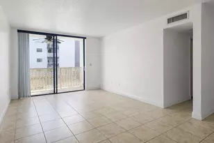 8185 NW 7th St, Miami, FL 33126 - Photo 3