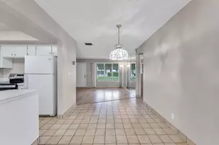 4922 NW 52nd St, Tamarac, FL 33319 - Photo 11