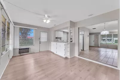 4922 NW 52nd Street, Tamarac, FL 33319 - Photo 13