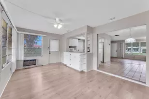 4922 NW 52nd St, Tamarac, FL 33319 - Photo 13