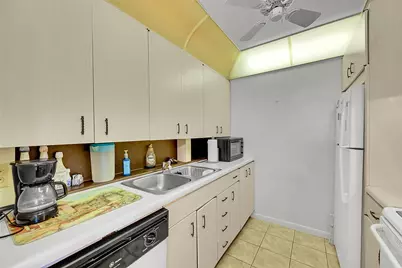 2801 Victoria Way #D3, Coconut Creek, FL 33066 - Photo 13