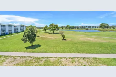 2801 Victoria Way #D3, Pompano Beach, FL 33066 - Photo 1