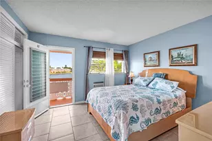 925 SW 11th Ave, Hallandale Beach, FL 33009 - Photo 23