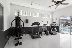 925 SW 11th Ave, Hallandale Beach, FL 33009 - Photo 41