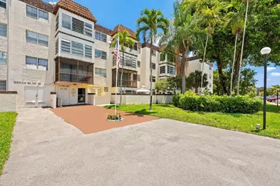 7100 NW 17th Street #218, Plantation, FL 33313 - Photo 13