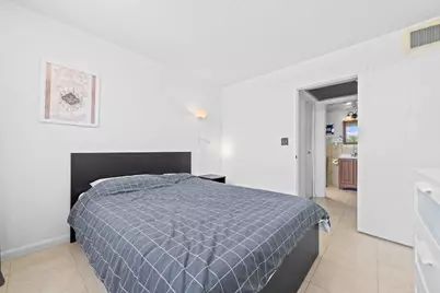 7100 NW 17th Street #218, Plantation, FL 33313 - Photo 9