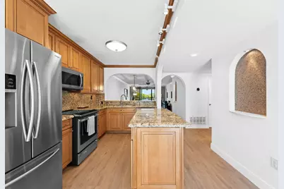 1100 SE 5th Court #33, Pompano Beach, FL 33060 - Photo 3