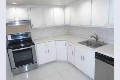 6195 Rock Island Road #402, Tamarac, FL 33319 - Photo 3