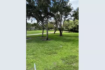 1811 Sabal Palm #405, Davie, FL 33324 - Photo 49