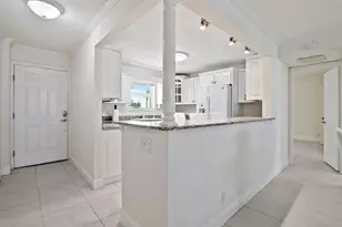 1051 Hillsboro Mile, Hillsboro Beach, FL 33062 - Photo 9