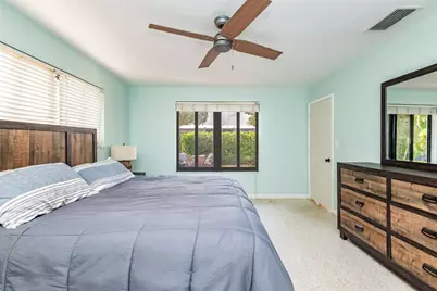 2113 NE 62nd Street, Fort Lauderdale, FL 33308 - Photo 17