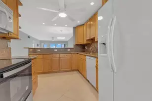 750 N Ocean Blvd, Pompano Beach, FL 33062 - Photo 15