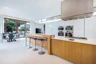 10 Pelican Dr, Fort Lauderdale, FL 33301 - Photo 29