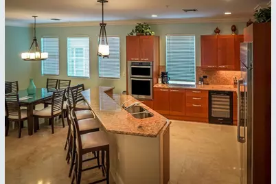 3035 Riomar Street, Fort Lauderdale, FL 33304 - Photo 11