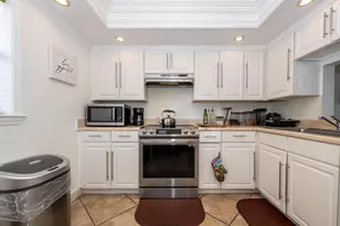 8821 NW 38th Dr, Coral Springs, FL 33065 - Photo 5