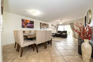 8821 NW 38th Dr, Coral Springs, FL 33065 - Photo 17