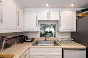 8821 NW 38th Dr, Coral Springs, FL 33065 - Photo 35