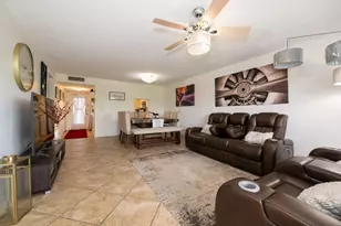 8821 NW 38th Dr, Coral Springs, FL 33065 - Photo 3