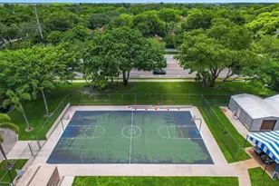 4161 Coral Tree Cir, Coconut Creek, FL 33073 - Photo 37