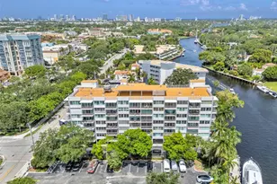 800 SE 4th St, Fort Lauderdale, FL 33301 - Photo 29