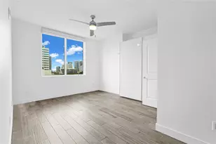 315 NE 3rd Ave, Fort Lauderdale, FL 33301 - Photo 17