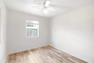 140 SE Serenata Ct, Port Saint Lucie, FL 34983 - Photo 27