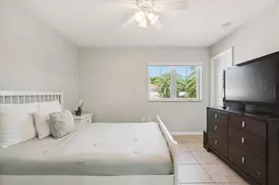 2325 SE 5th St, Pompano Beach, FL 33062 - Photo 15