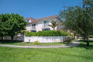 2325 SE 5th St, Pompano Beach, FL 33062 - Photo 5