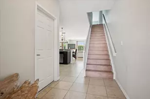 2325 SE 5th St, Pompano Beach, FL 33062 - Photo 11