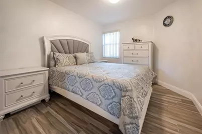 761 N Pine Island Road #106, Plantation, FL 33324 - Photo 15