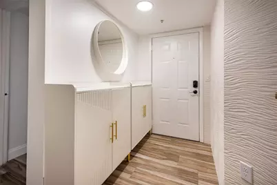761 N Pine Island Road #106, Plantation, FL 33324 - Photo 3