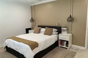 801 SW 10th St, Fort Lauderdale, FL 33315 - Photo 11