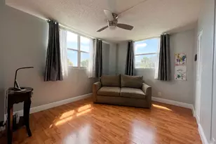 113 Royal Pk Dr, Oakland Park, FL 33309 - Photo 11