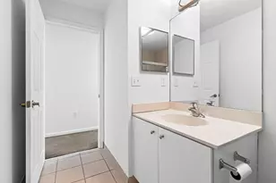 8244 Prestige Commons Dr, Tamarac, FL 33321 - Photo 23