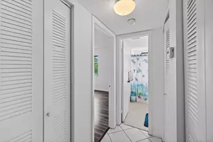 2112 S Cypress Bend Dr, Pompano Beach, FL 33069 - Photo 31