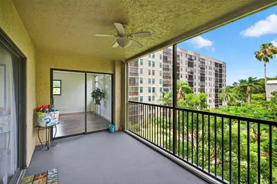 2112 S Cypress Bend Drive #401, Pompano Beach, FL 33069 - Photo 27