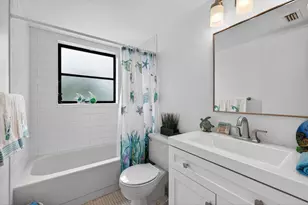 2112 S Cypress Bend Dr, Pompano Beach, FL 33069 - Photo 5