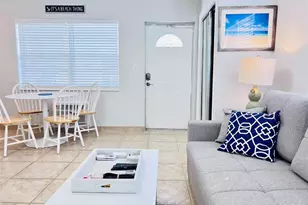 120 NE 20th Ave, Deerfield Beach, FL 33441 - Photo 9