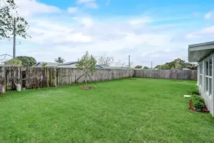 520 SW 13th Pl, Deerfield Beach, FL 33441 - Photo 35