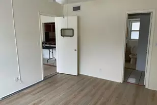 1001 SE 16th St, Fort Lauderdale, FL 33316 - Photo 11