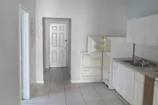 439 NW 18th Ave, Fort Lauderdale, FL 33311 - Photo 3