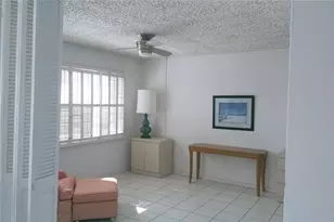 465 Paradise Isle Blvd, Hallandale Beach, FL 33009 - Photo 13