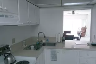 465 Paradise Isle Blvd, Hallandale Beach, FL 33009 - Photo 7