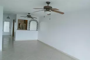 465 Paradise Isle Blvd, Hallandale Beach, FL 33009 - Photo 3